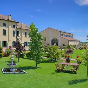 Millefiori La Corte Delle Rose Farm stay Rovigo